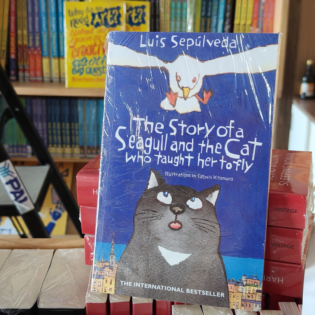 Tiểu Thuyết Thiếu Nhi - The Story Of A Seagull And The Cat Who Taught Her To Fly